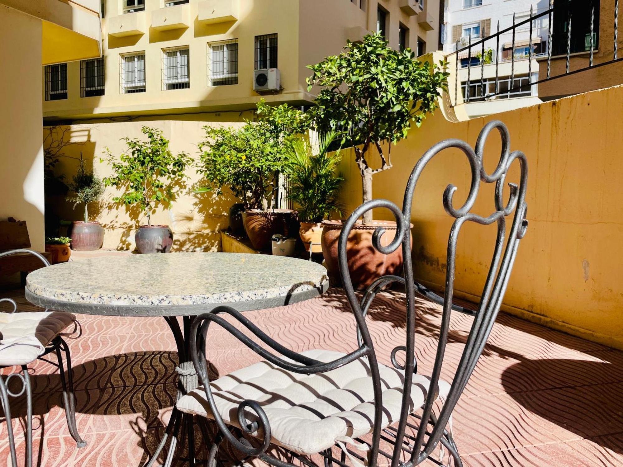 La Pimentera Central Apartments - Con Patio Privado Marbella Luaran gambar