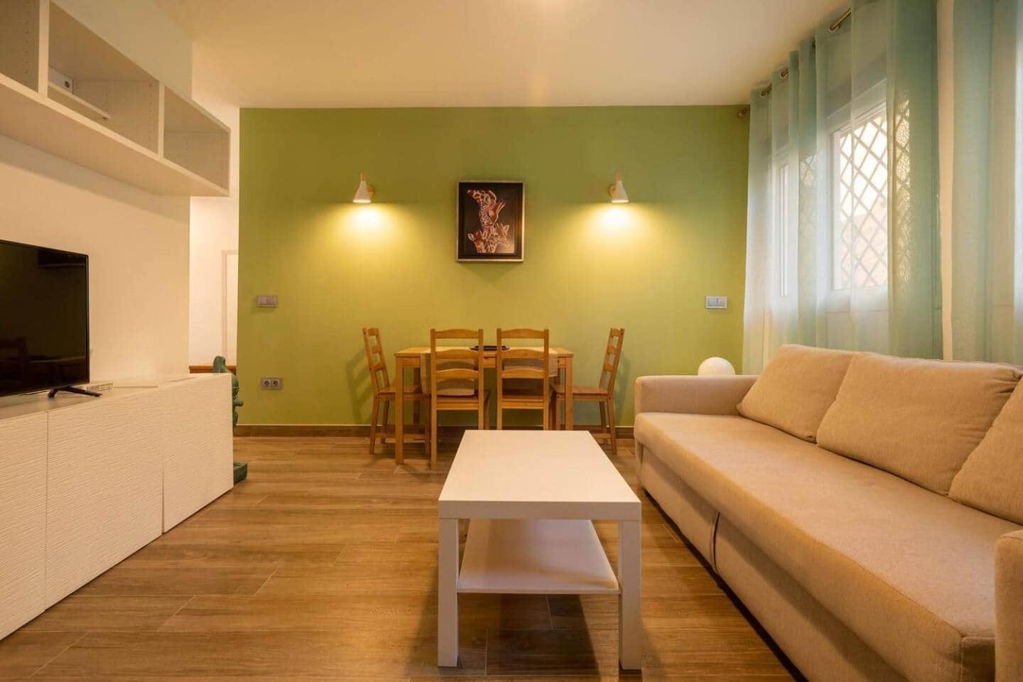 La Pimentera Central Apartments - Con Patio Privado Marbella Luaran gambar